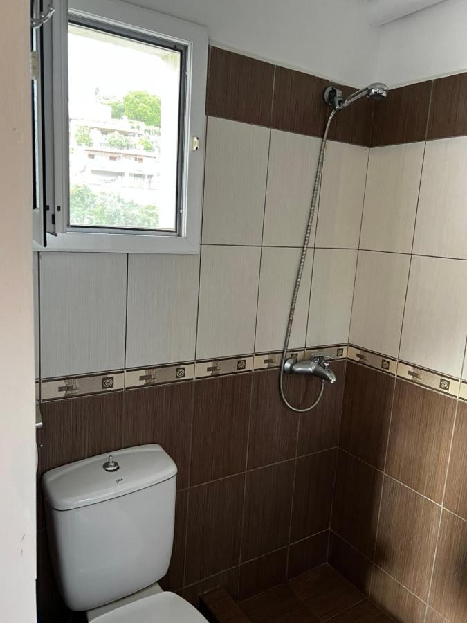 Ilias Family Rooms Himare Exterior photo