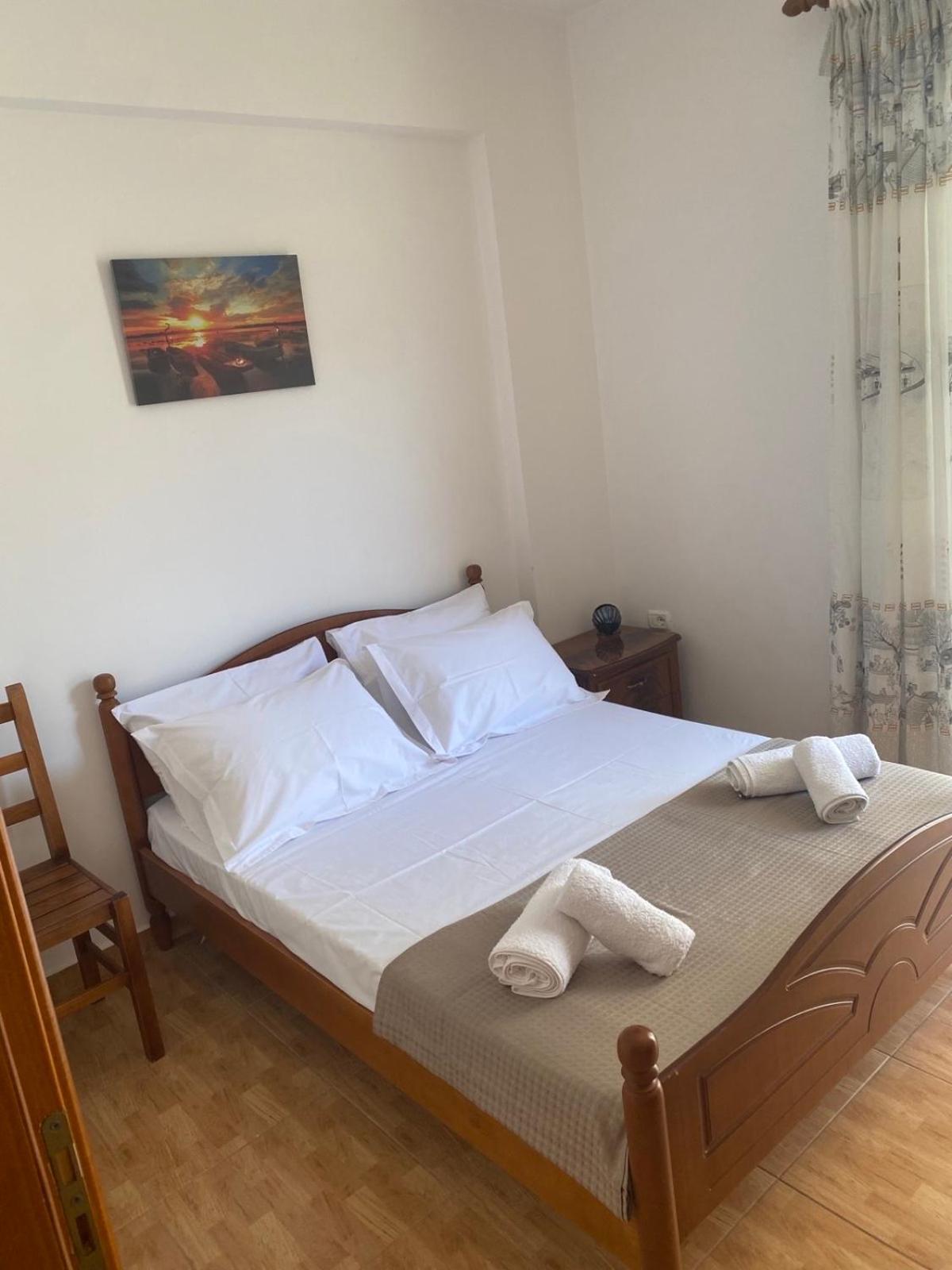 Ilias Family Rooms Himare Exterior photo
