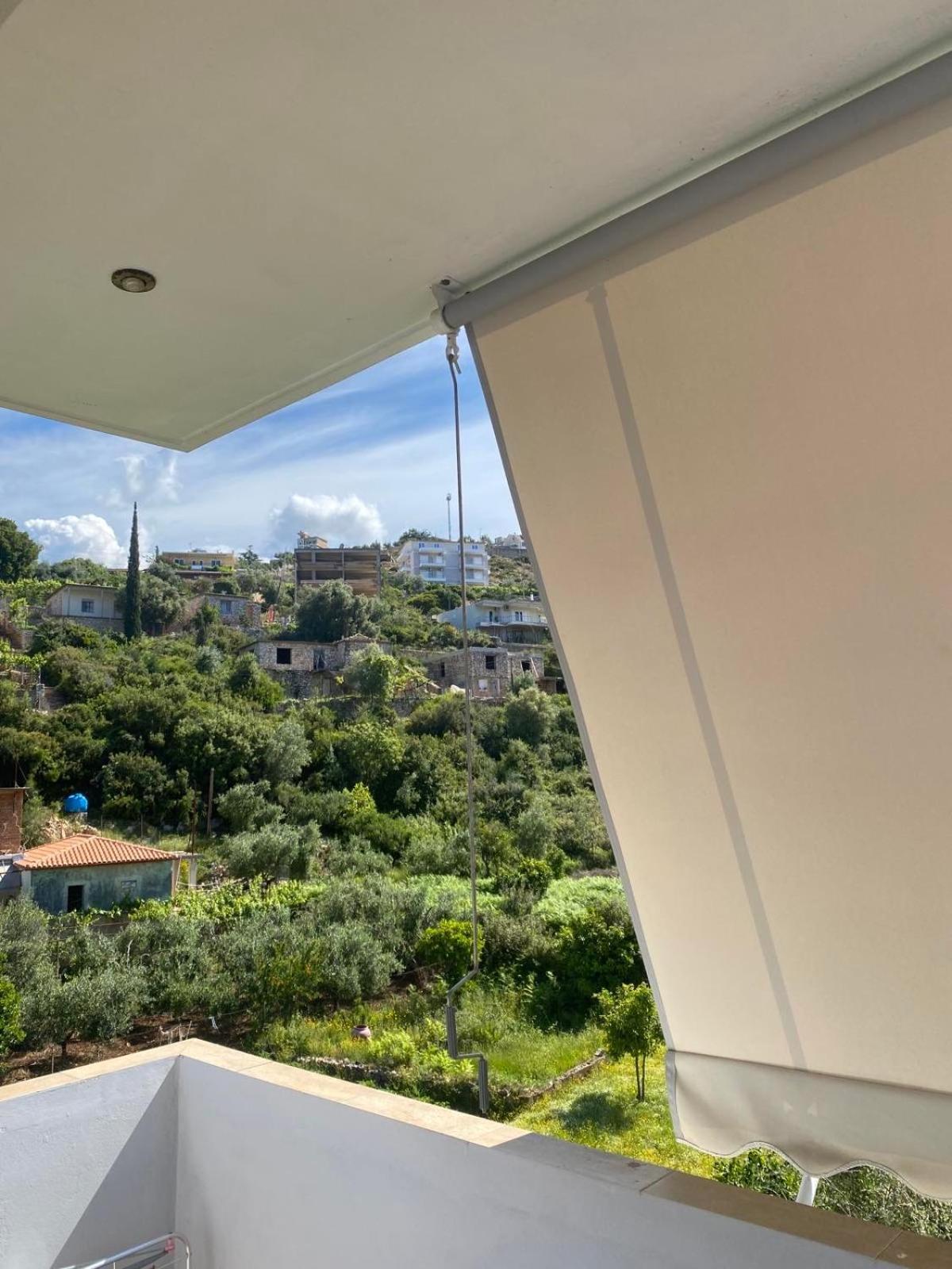 Ilias Family Rooms Himare Exterior photo